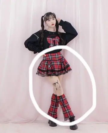 HoneyCinnamon 레그 워머 포함 체크 미니 스커트 레드