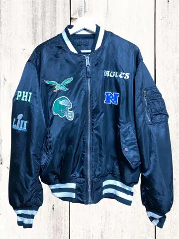 [ 적자 판매! ] Alpha x New Era x NFL 봄버 자켓