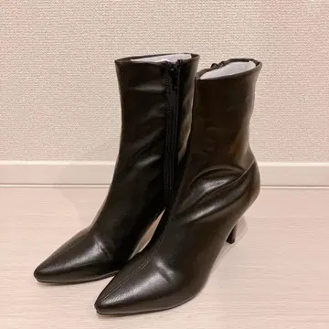 포인티드 숏 부츠 8.5cm 힐 minia 여성용 블랙