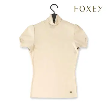 새상품급 FOXEY 폭시 터틀넥 니트 풀오버