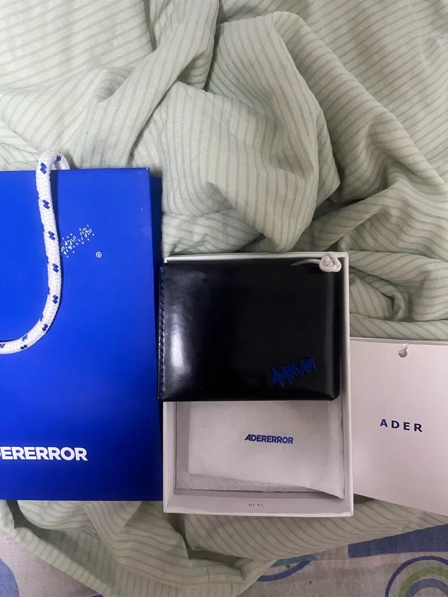 아더에러지갑 | 브랜드 중고거래 플랫폼, 번개장터