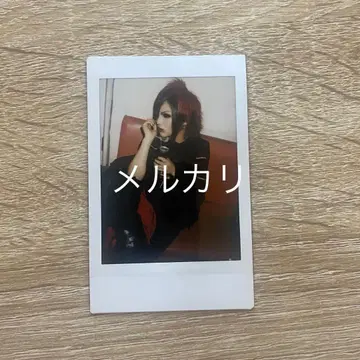 DEZERT 치아키 폴라로이드