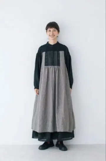 sm2 kazumi 택 포함 새상품 슬리브리스 레이스 원피스