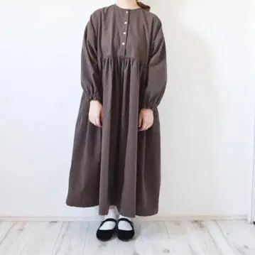 핸드메이드 작가 ellie 파운드케이크 원피스 브라운 반팔