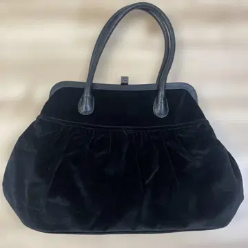 에네스베 가마구치 토트백 벨로아 가죽