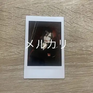 DEZERT 치아키 폴라로이드