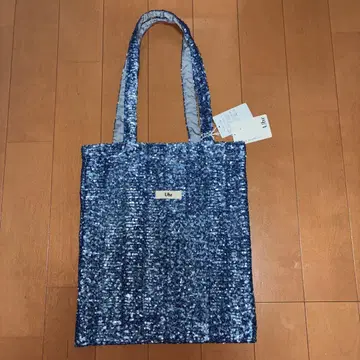 uhr 스팽글 토트백 블루 Mat Blue