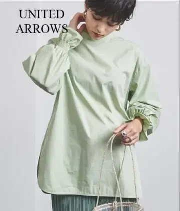 UNITED ARROWS UWFM 하이넥 블라우스