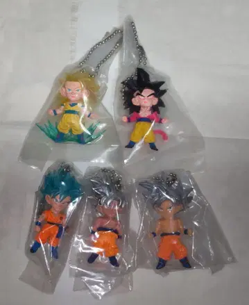 드래곤볼 UDM 손오공 5종 세트