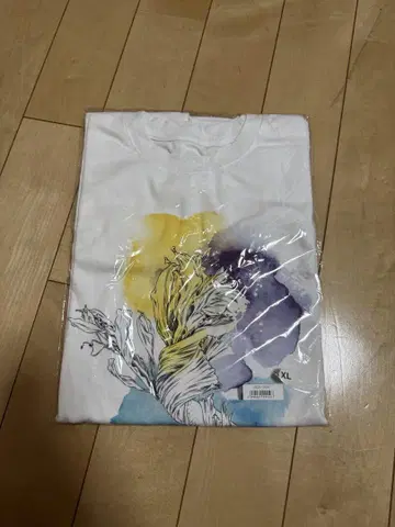 미세스 그린애플 오모리 모토키 솔로 프렌치 티셔츠