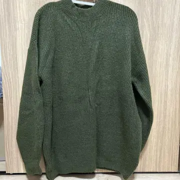 MOUSSY 올리브 그린 긴팔 니트 스웨터