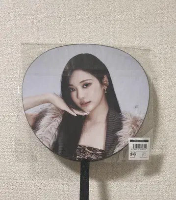 K-POP 아이돌 부채 여성 아이돌