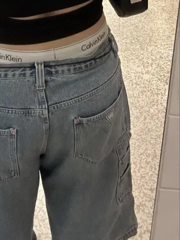 GUESS 하프 팬츠