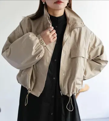시착만 한 상품 [ 크롭 스탠드 숏 블루종 베이지 ] 밑단 브라우징 가능