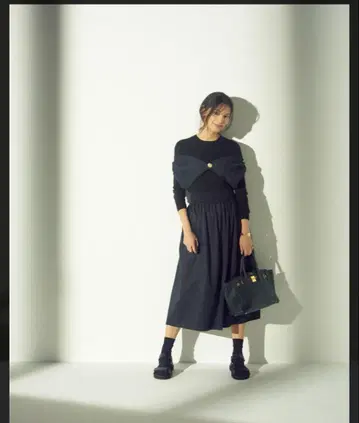 신 마이 씨 사복 JACQUEMUS 가디건