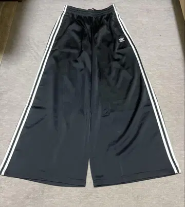 adidas 새틴 와이드 레그 트랙 팬츠