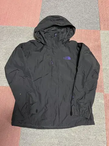 THE NORTH FACE 블랙 마운틴 파카 여성용