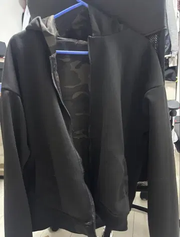 블랙 카모플라쥬 후디