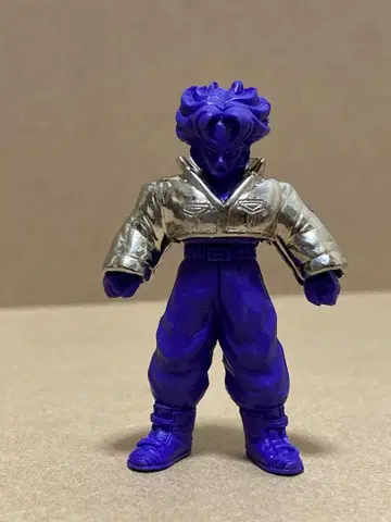 드래곤볼 트렁크스 풀메탈 자켓 지우개 드라지우개 보라색