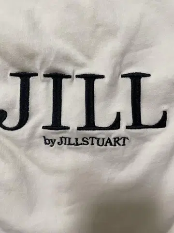 JILL by JILLSTUART 티셔츠
