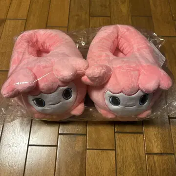 TWICE LOVELYS 봉제 인형 슬리퍼 모모