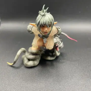 퀸즈 블레이드 컬렉션 피규어