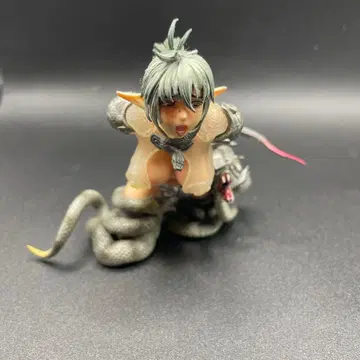 퀸즈 블레이드 컬렉션 피규어