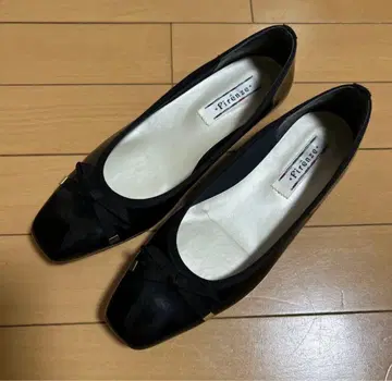 Firenze 플랫슈즈 블랙 리본 스퀘어토 24.5cm
