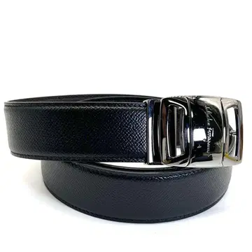 새상품급 Ferragamo 바라 SV 금장 장식 가죽 남성용 벨트