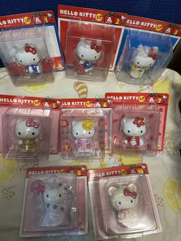 Happy 복권 헬로키티 50주년 피규어