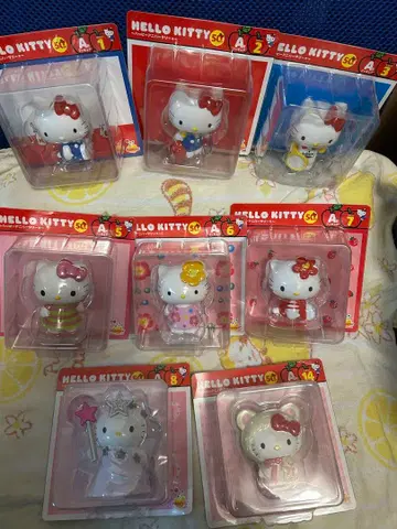 Happy 복권 헬로키티 50주년 피규어