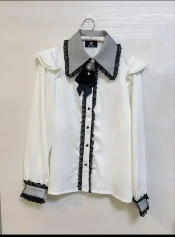 ROJITA 블라우스 화이트