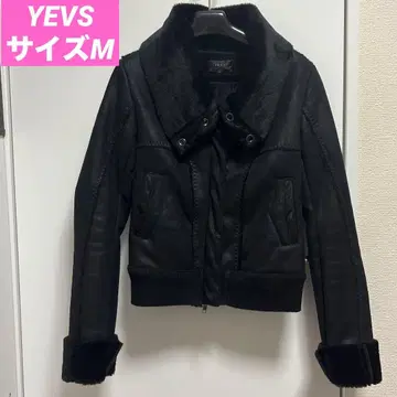 YEVS 블랙 퍼 숏 자켓 사이즈 M