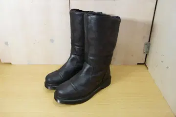 닥터마틴 PASHA 미들 부츠 내 보아 US7