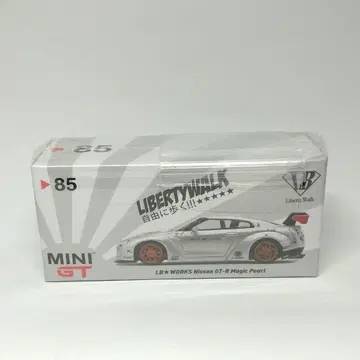 MINI GT 1/64 LB Works GT-R R35 매직 펄