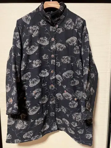 일본풍 패턴 꽃 무늬 디자인 코트! 블랙 계열 안감 플리스 에스닉