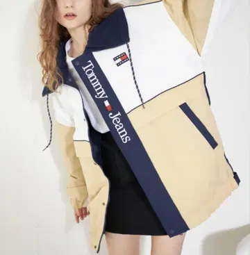 Tommy Jeans 나일론 자켓 S 사이즈