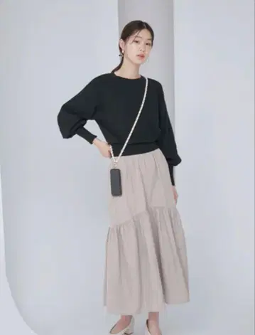 VIS 배색 도킹 니트 티어드 원피스