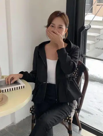 birthday bash 후드티 화이트 새상품 미착용