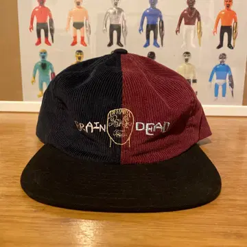 BRAIN DEAD 코듀로이 캡
