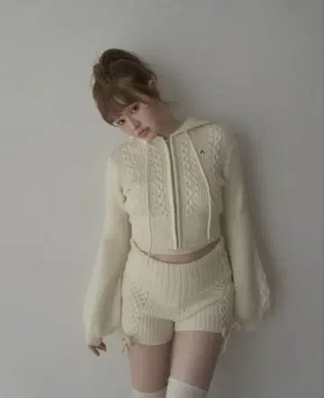 andmary Milk ribbon knit set up ivory