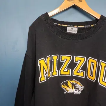 USA 구제 의류 칼리지 맨투맨 MIZZOU 블랙 크루넥 트레이닝복