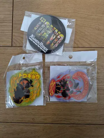 가면라이더 스토어 아크릴 키체인 및 캔 배지 고스트! 위자드!