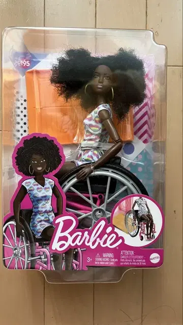 미개봉! 새상품급입니다! Barbie 휠체어 모델 아프로 헤어