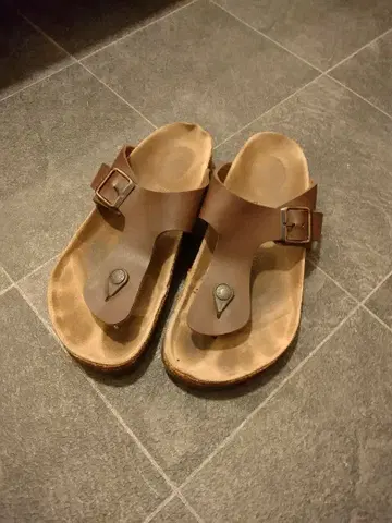버켄스탁 샌들