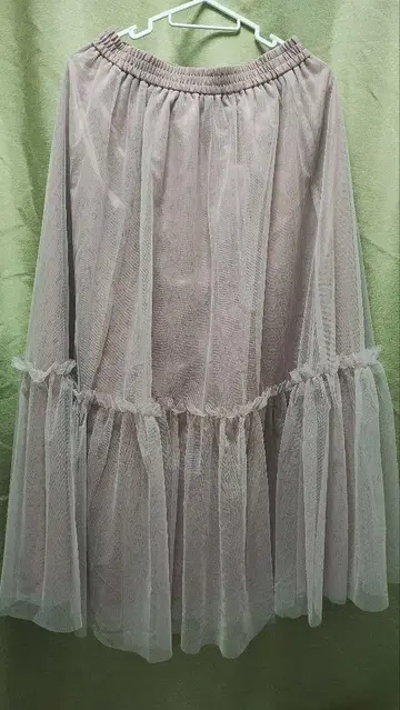 Maglie le cassetto 튤 플레어 스커트