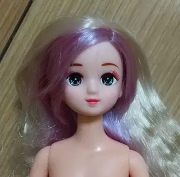 유이유이 본체만