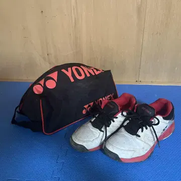 YONEX 테니스화 화이트/레드 백 포함