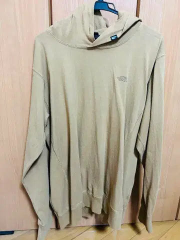 THE NORTH FACE 베이지 후드 부착 후드티