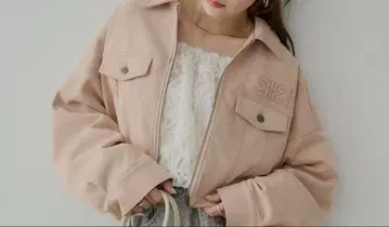 Chico 가슴 로고 숏 기장 스웨이드 지퍼 블루종